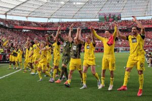 Cover Leverkusen V Dortmund